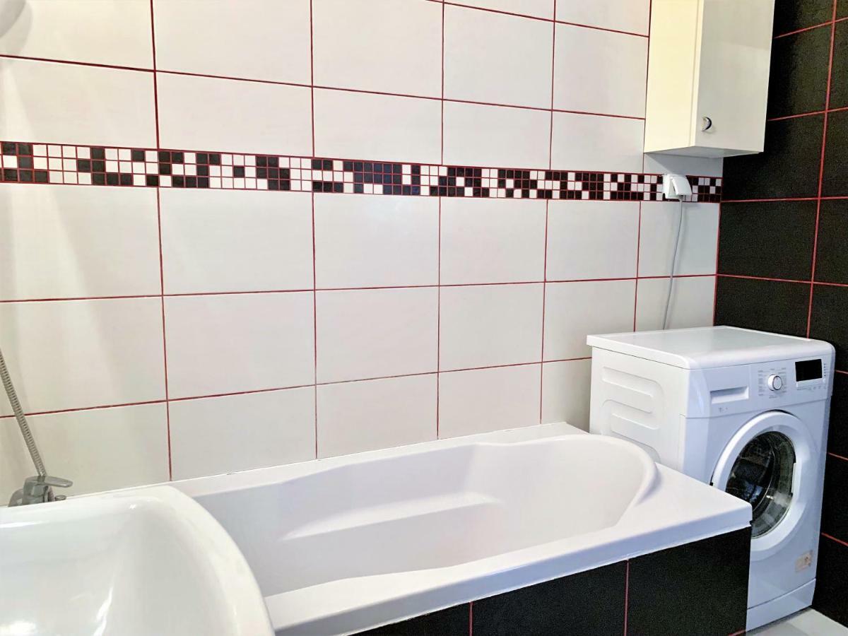 2-Room Apartment Nowy Dwór Mazowiecki Kültér fotó